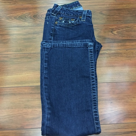 New w/o tag & have crease due to closet too long