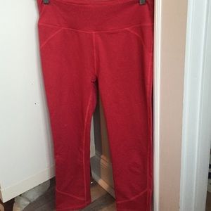 Fabletic Capri Pants