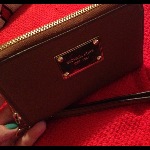 MICHAEL KORS WALLET