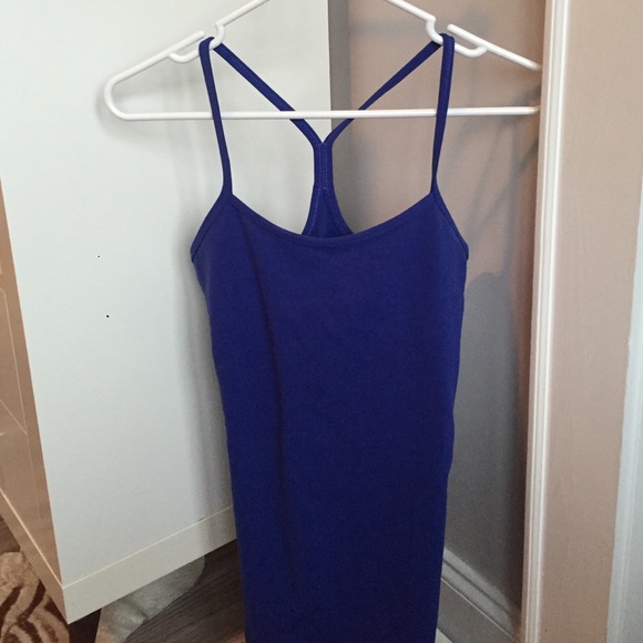 Lululemon tank