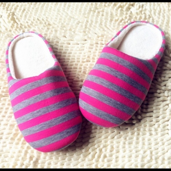 Shoes - ✅SALE Indoor Slippers