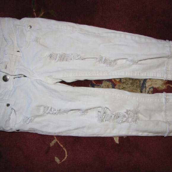 White capris - Picture 3 of 3