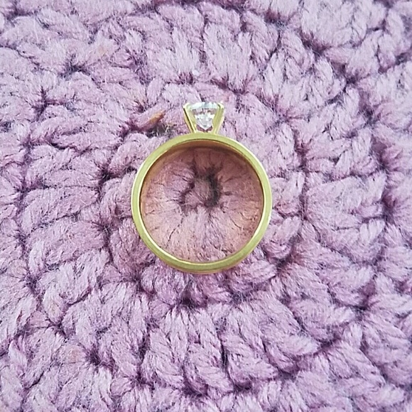 Women's size 9 CZ Ring - Picture 2 of 2