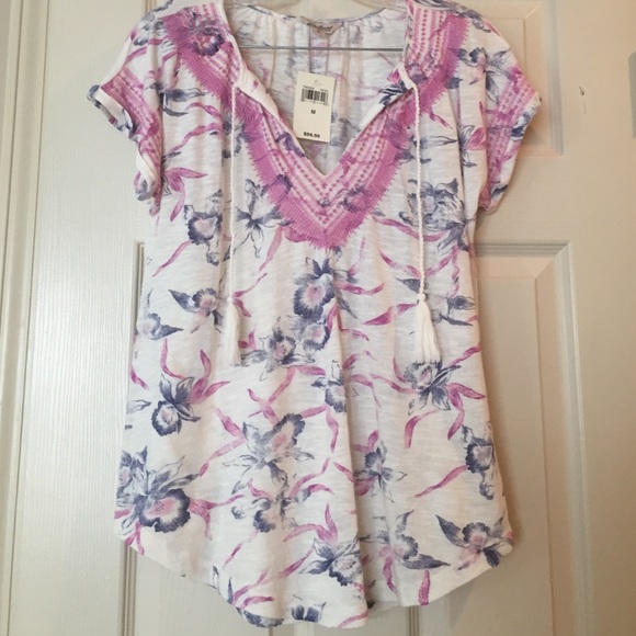 Lucky Brand top