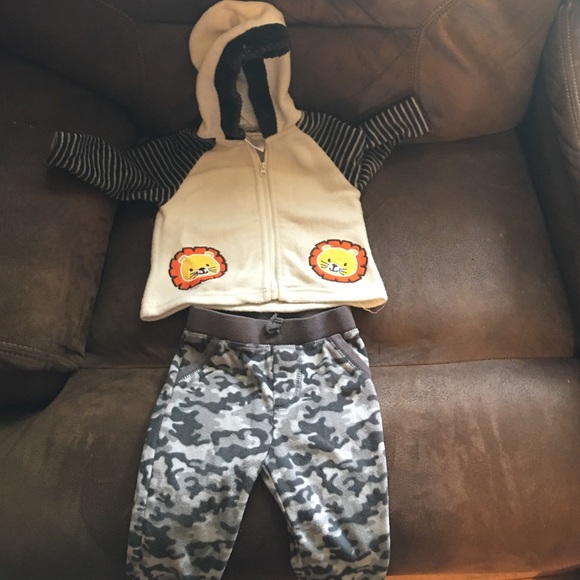 Fleece outfit