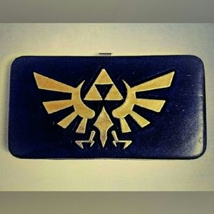 The Legend of Zelda Hinged Wallet NWOT