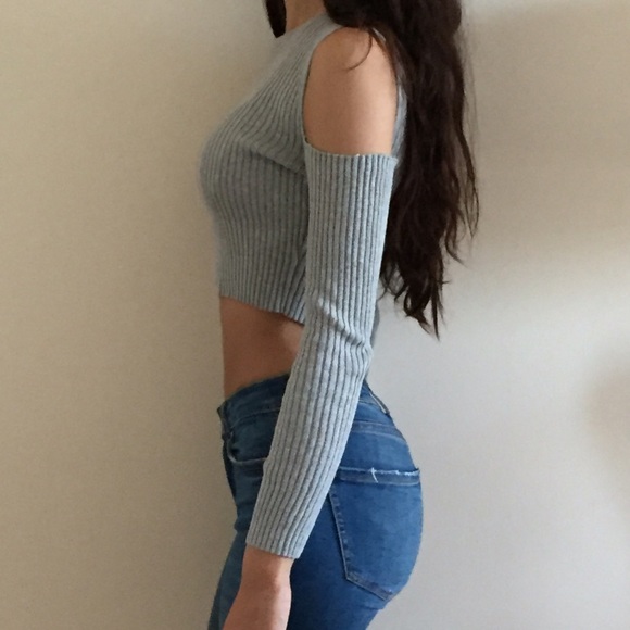 Grey crop top - Picture 2 of 3