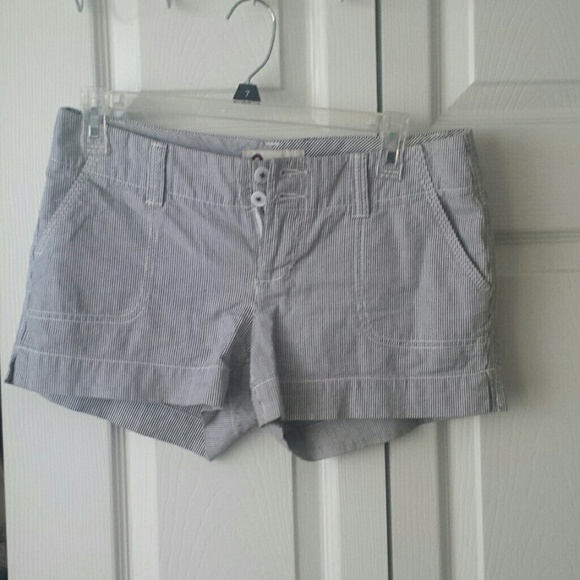 White and Navy Blue Stripped Mini Shorts - Picture 1 of 4