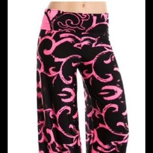 UNIQUE PRINT PALAZZO PANTS