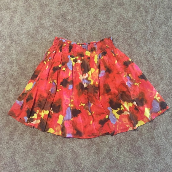 NY&Co. Swirl skirt