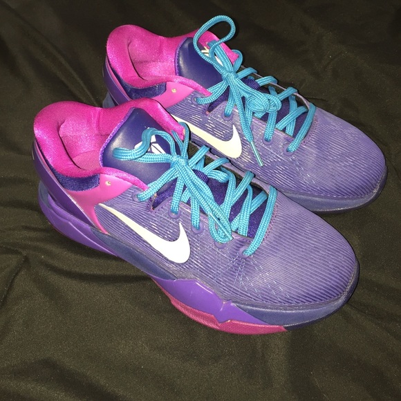 Nike Kobe 7's