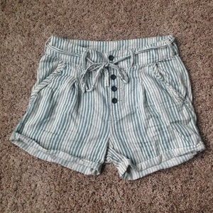 🌻FREE PEOPLE🌙 SIZE 4 LOOSE LOUNGE SHORTS