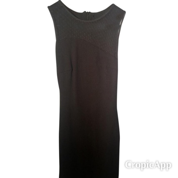 Chic LBD - Picture 3 of 4