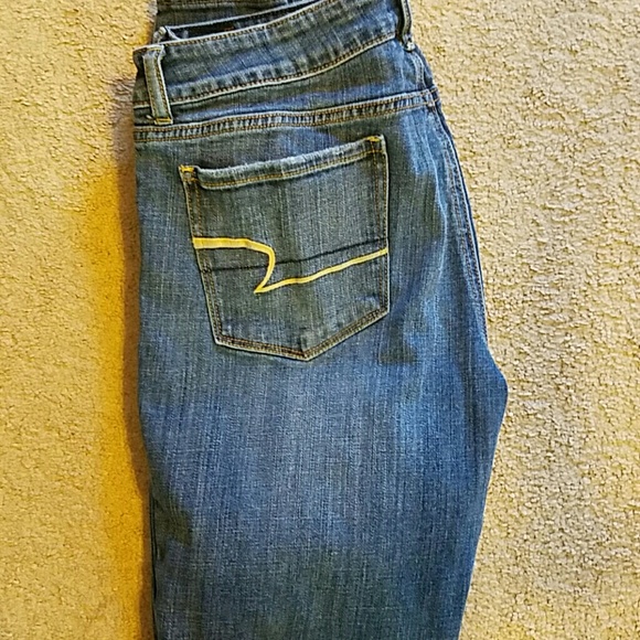 American Eagle jeans skinny stretch.