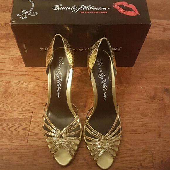 Beverly Feldman Gold High Heel Sandal 10