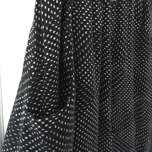 Dress with pockets - Picture 2 of 3