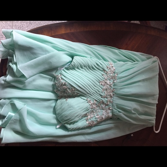 Mint prom dress!