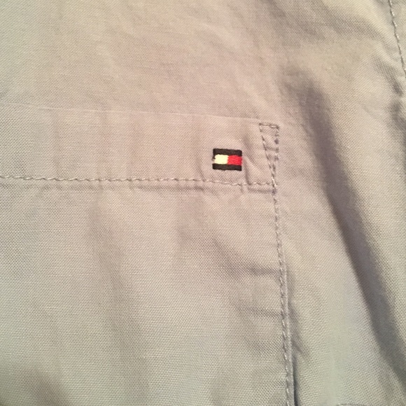 Tommy Hilfiger button down - Picture 2 of 3