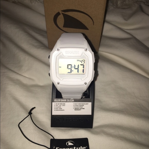 men's freestyle shark watch