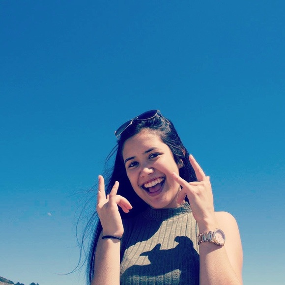 Meet your Posher, Sienna - Picture 1 of 1