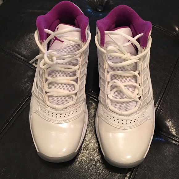 Sale new Nike Jordan's youth size 6.5❤️