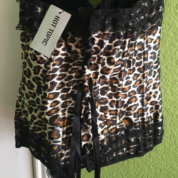 Leopard Corset - Picture 3 of 3