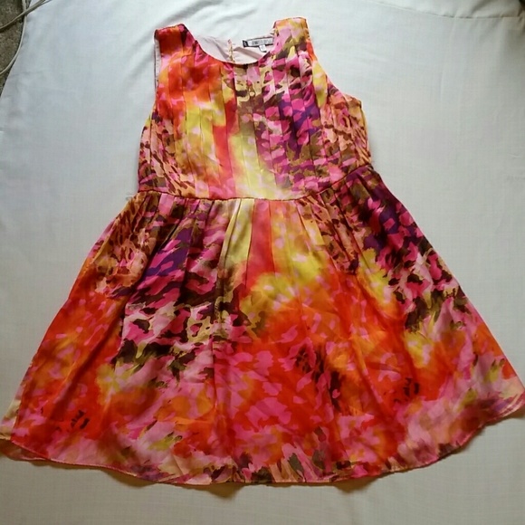 Jennifer Lopez Bright Floral Dress