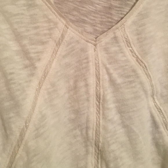 Silence and Noise tank - Picture 2 of 3