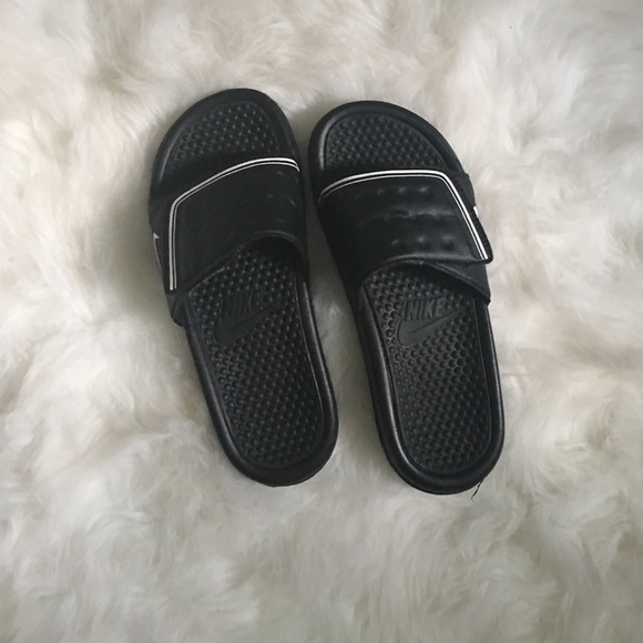 Nike slides