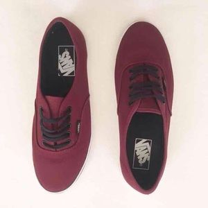 Vans Shoes - NIB Maroon Burgundy VANS Sneakers Vans Shoes - NIB Maroon Burgundy VANS Sneakers
