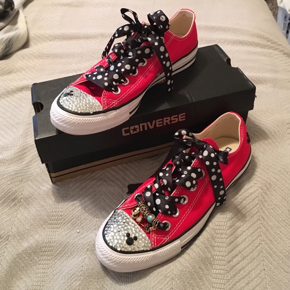Custom Minnie Mouse Converse