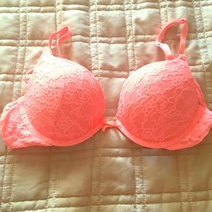 VS | Bright Peach 34B Bra