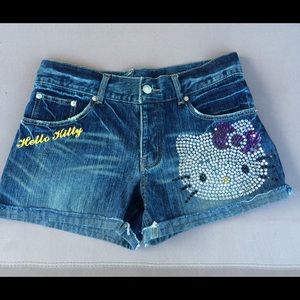 Hello Kitty bling denim shorts button fly size M/6