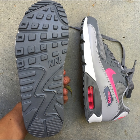 LAST PAIR! 💕 NIKE AIR MAX 90 6y /7.5 woman - Picture 4 of 4