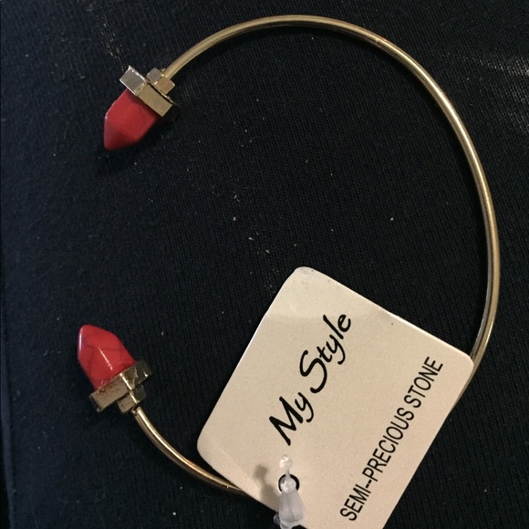 Jewelry closeout! Semi precious stone bracelet - Picture 2 of 2