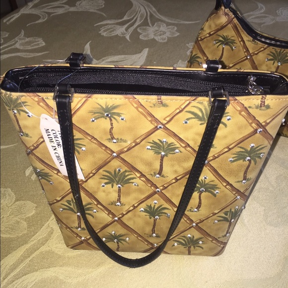 SOLD - Picture 3 of 4