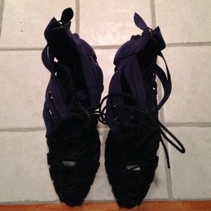Zara Basic Black & Blue Suede Pumps, 41euro, 4"