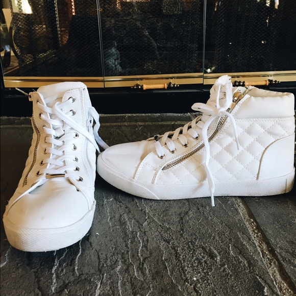 Steve Madden White Quilted High Tops 👟
