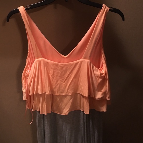 Long dress - Picture 3 of 3