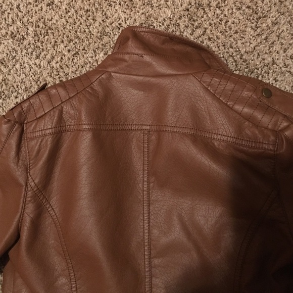 Brown jacket - Picture 3 of 3