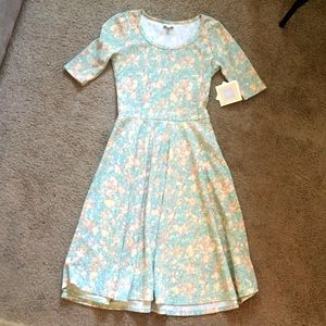 LuLaRoe Nicole Dress
