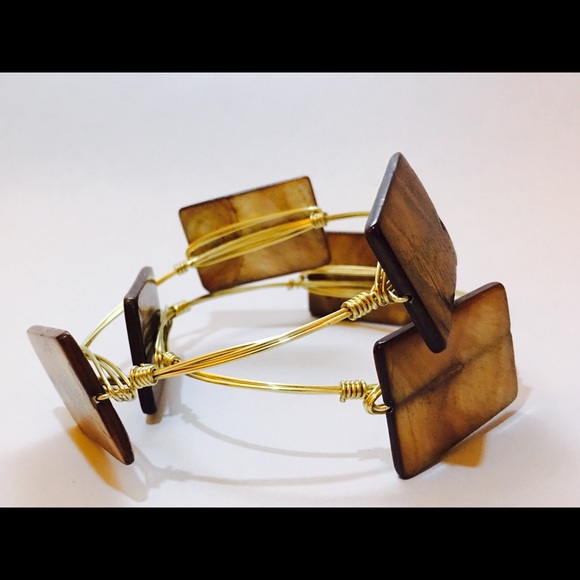Wire bangle - Picture 2 of 3