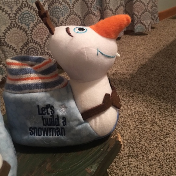 Frozen slippers toddler