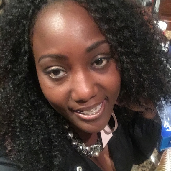 Meet your Posher, Yami - Picture 4 of 6