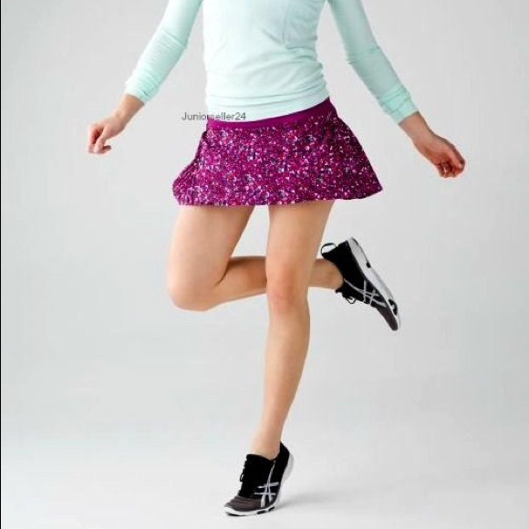 Lululemon Time to Shine Skirt Sz 4