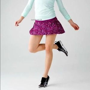 Lululemon Time to Shine Skirt Sz 4