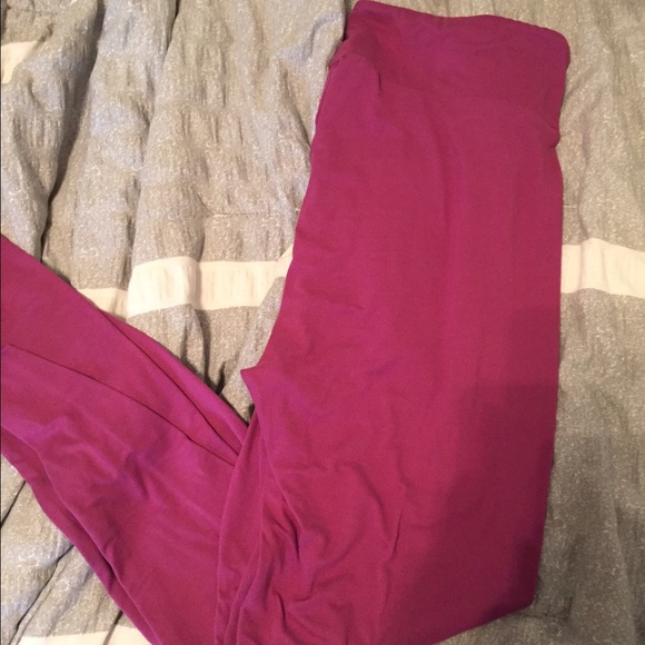 Brand New Lularoe TC Leggings!!