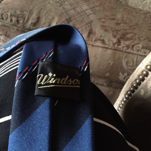 Men's vintage tie made by Windsor - Picture 2 of 2