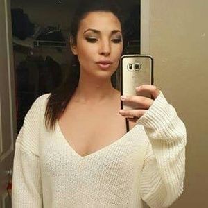 Meet your Posher, Meriem