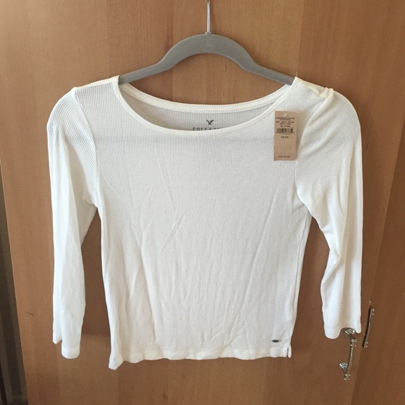 NWT AE TOP